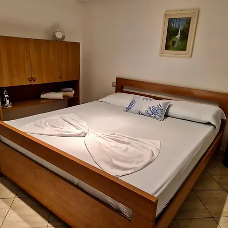 Vlorasea Holiday home